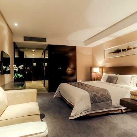 Jiazheng International Energy Hotel Huaqiao  Екстериор снимка