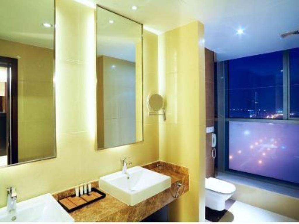 Jiazheng International Energy Hotel Huaqiao  Екстериор снимка